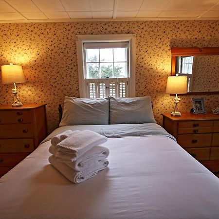 Lofted Cape Cottage By Leavetown Vacations South Yarmouth Exterior photo