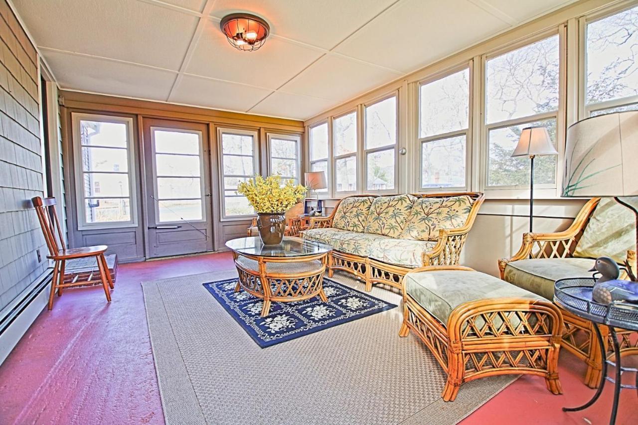 Lofted Cape Cottage By Leavetown Vacations South Yarmouth Exterior photo