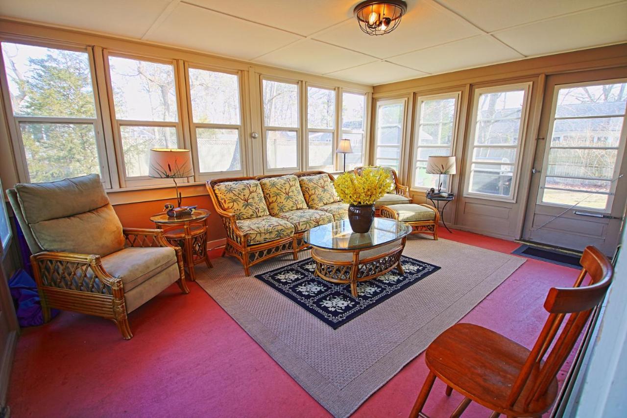 Lofted Cape Cottage By Leavetown Vacations South Yarmouth Exterior photo